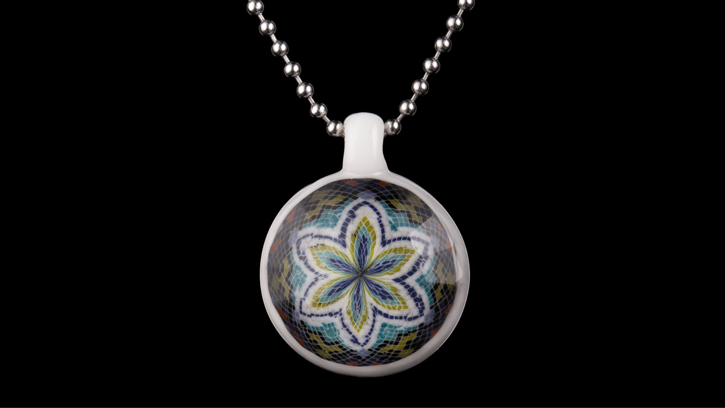 Fillachello Pendant By Alderson Glass
